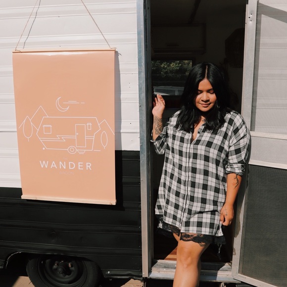 Meet your Posher, Alexis - Picture 5 of 5